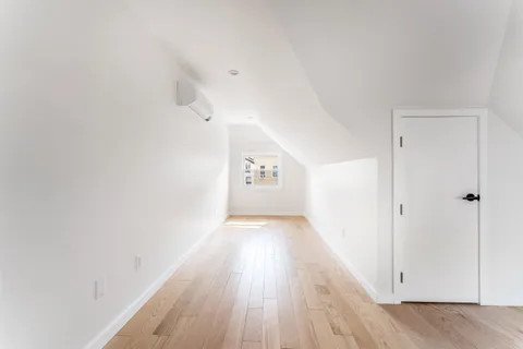 $829,000 | 171 Summit Avenue, Jersey City, NJ 07304