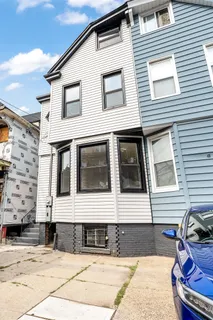 $829,000 | 171 Summit Avenue, Jersey City, NJ 07304