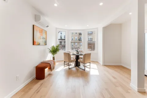 $829,000 | 171 Summit Avenue, Jersey City, NJ 07304