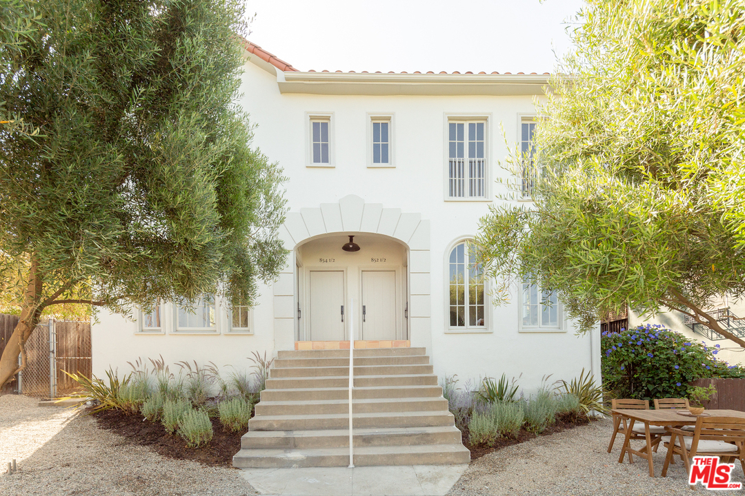 854 Hyperion Avenue Los Angeles, CA 90029 - Photo 15 of 24