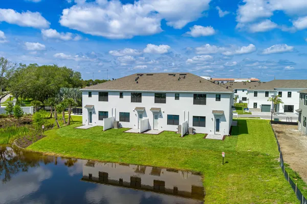 $3,100 | 7645 Southwest Lucy Lane, Stuart, FL 34997