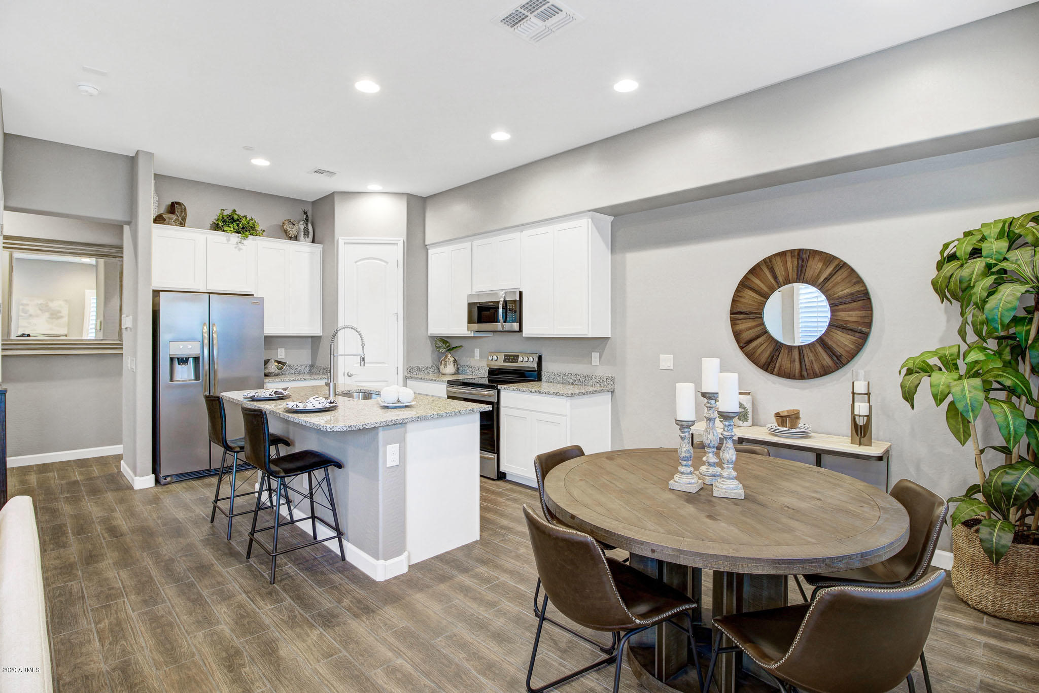 4336 East Berkeley Road Phoenix, AZ 85008 - Photo 1 of 20 pinchot (33) - Copy