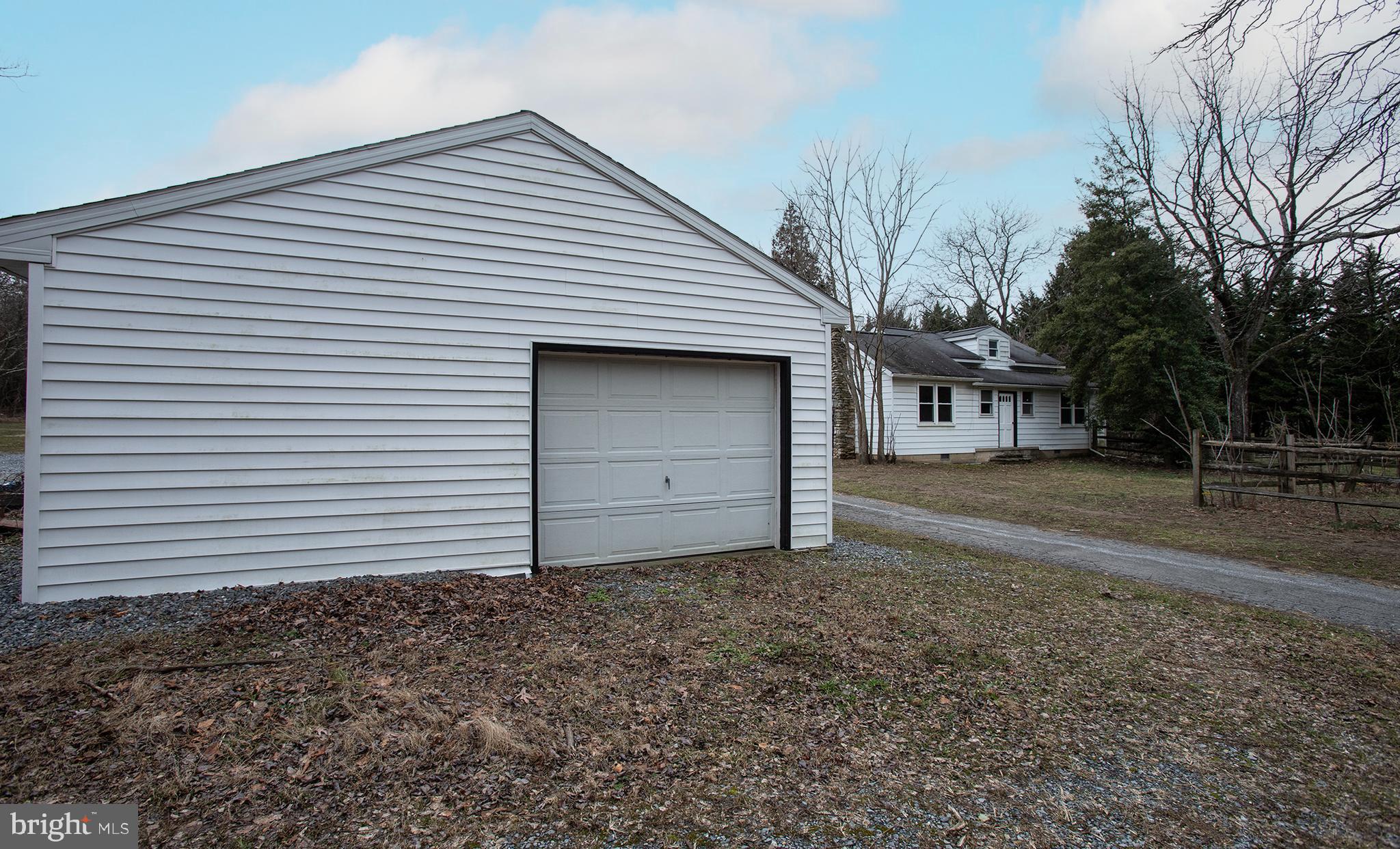 28 Cold Springs Road Carlisle, PA 17015 - Photo 40 of 46 Gallery Image 40