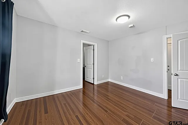 $100,000 | 22666 Lakeway Harbor Drive, Flint, TX 75762