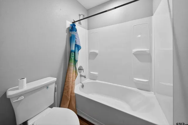 $100,000 | 22666 Lakeway Harbor Drive, Flint, TX 75762