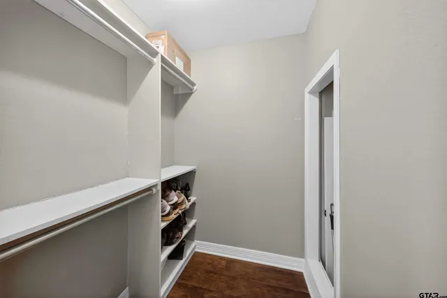 $100,000 | 22666 Lakeway Harbor Drive, Flint, TX 75762