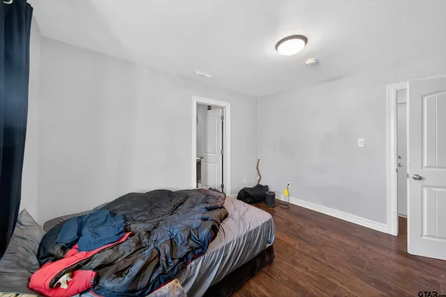 $100,000 | 22666 Lakeway Harbor Drive, Flint, TX 75762