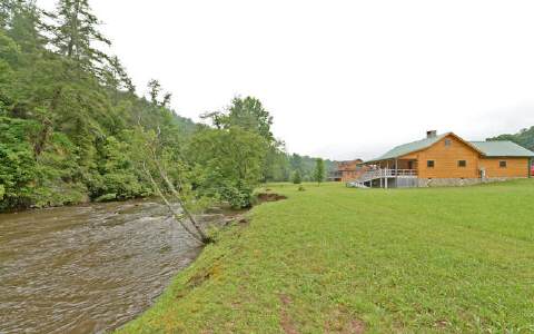 129 Downy Road Blue Ridge, GA 30513 - Photo 1 of 1 Main View