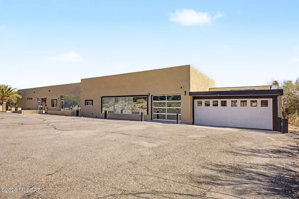 $1,264,900 | 6060 North Camino Almonte, Tucson, AZ 85718