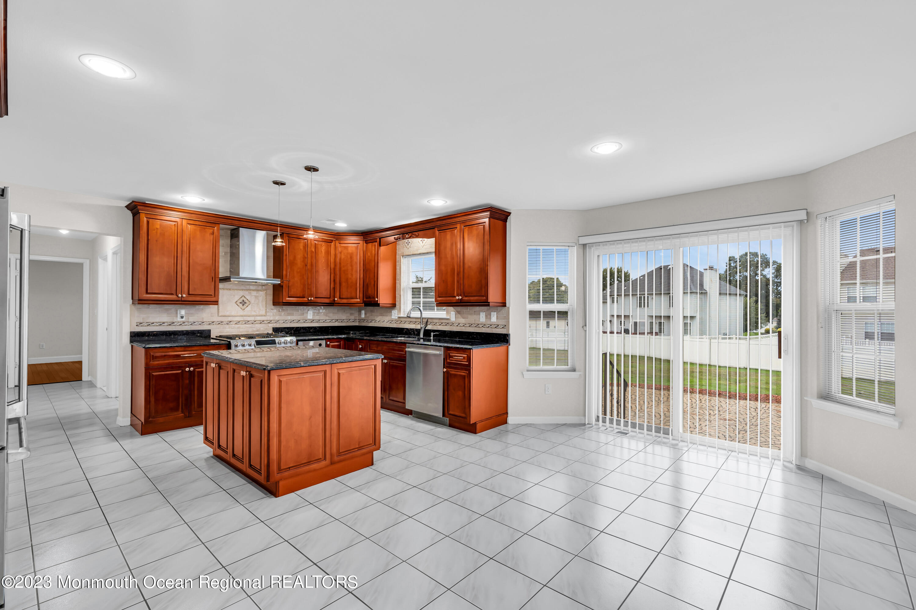 462 Meadowood Road Jackson, NJ 08527 - Photo 13 of 41 dsc04164