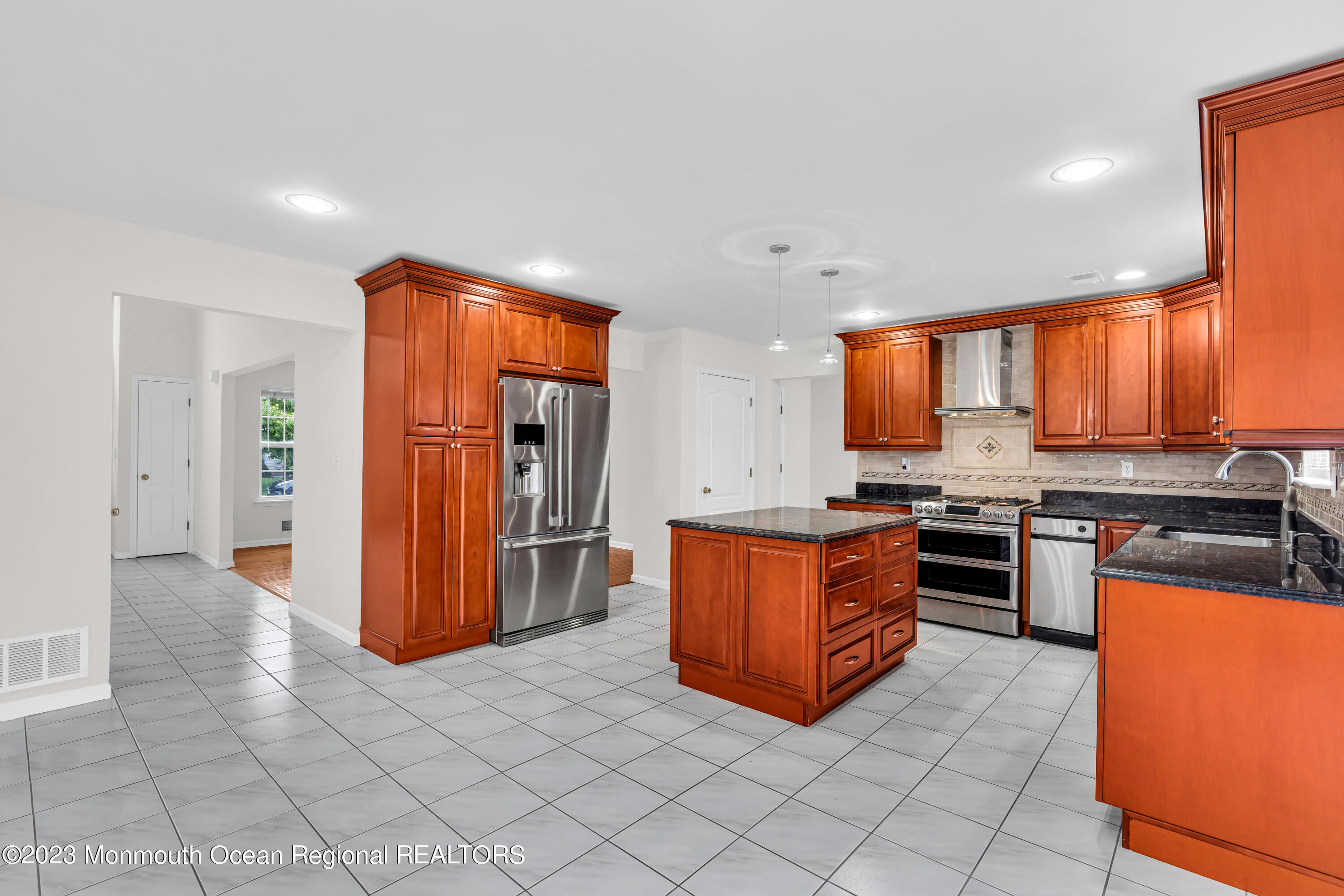 462 Meadowood Road Jackson, NJ 08527 - Photo 17 of 41 dsc04169