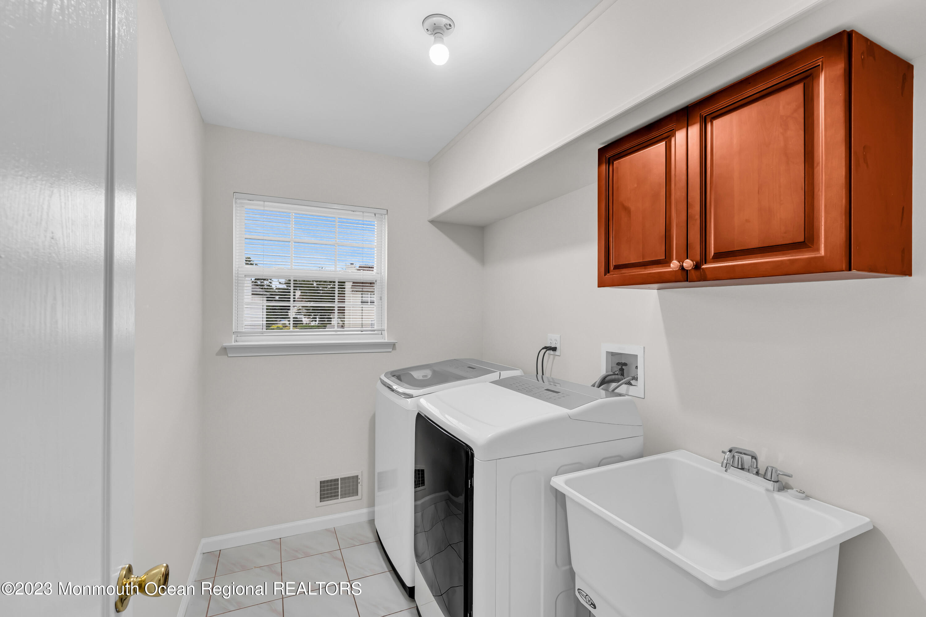 462 Meadowood Road Jackson, NJ 08527 - Photo 22 of 41 dsc04209