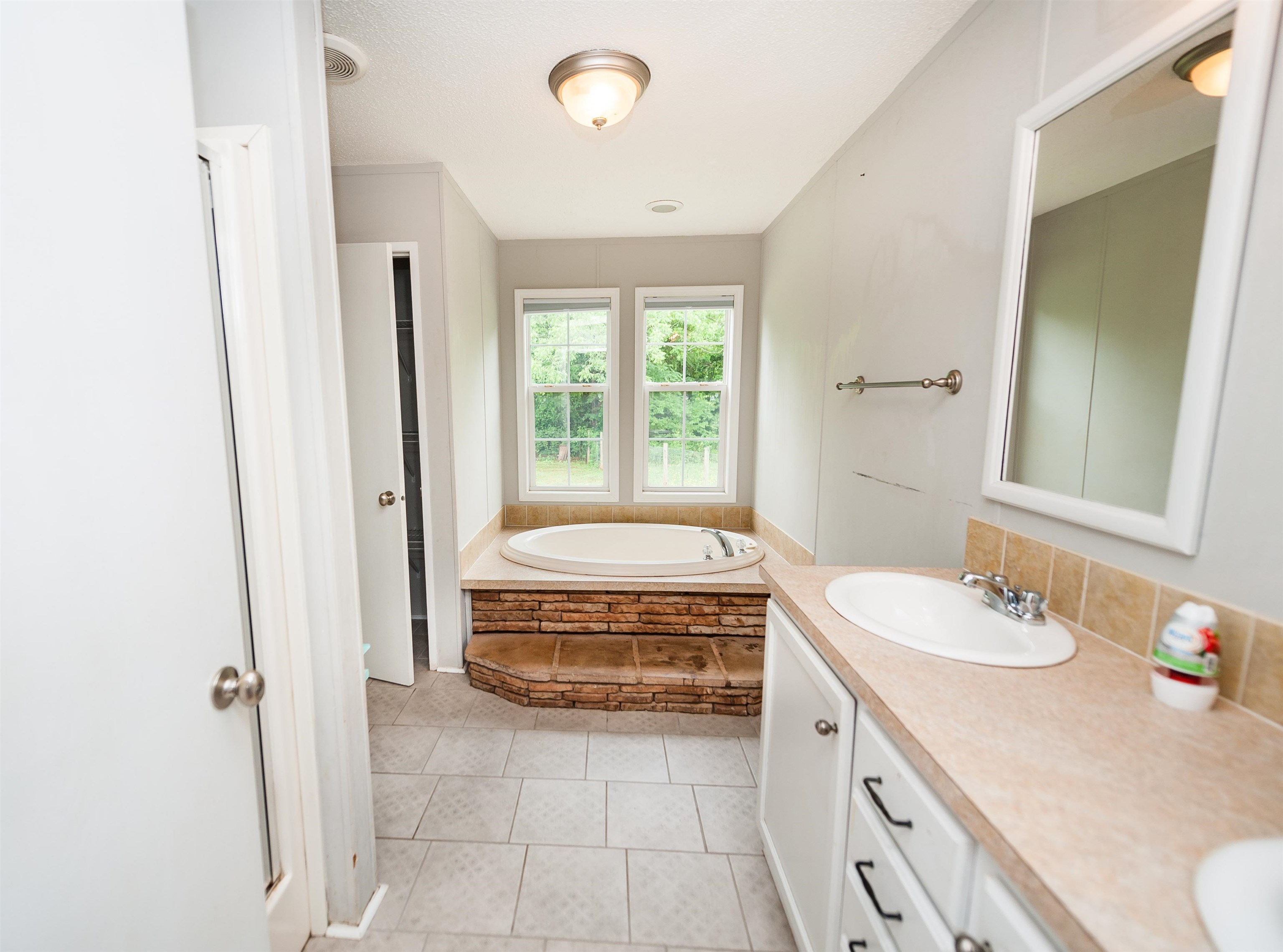 795 Midnight Road Inman, SC 29349 - Photo 6 of 31