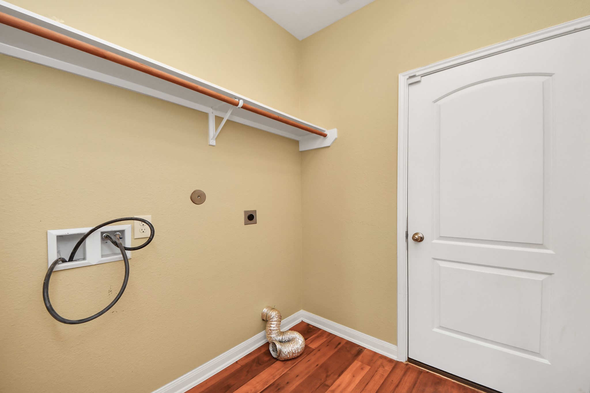 6915 Primrose Road Baytown, TX 77521 - Photo 15 of 31