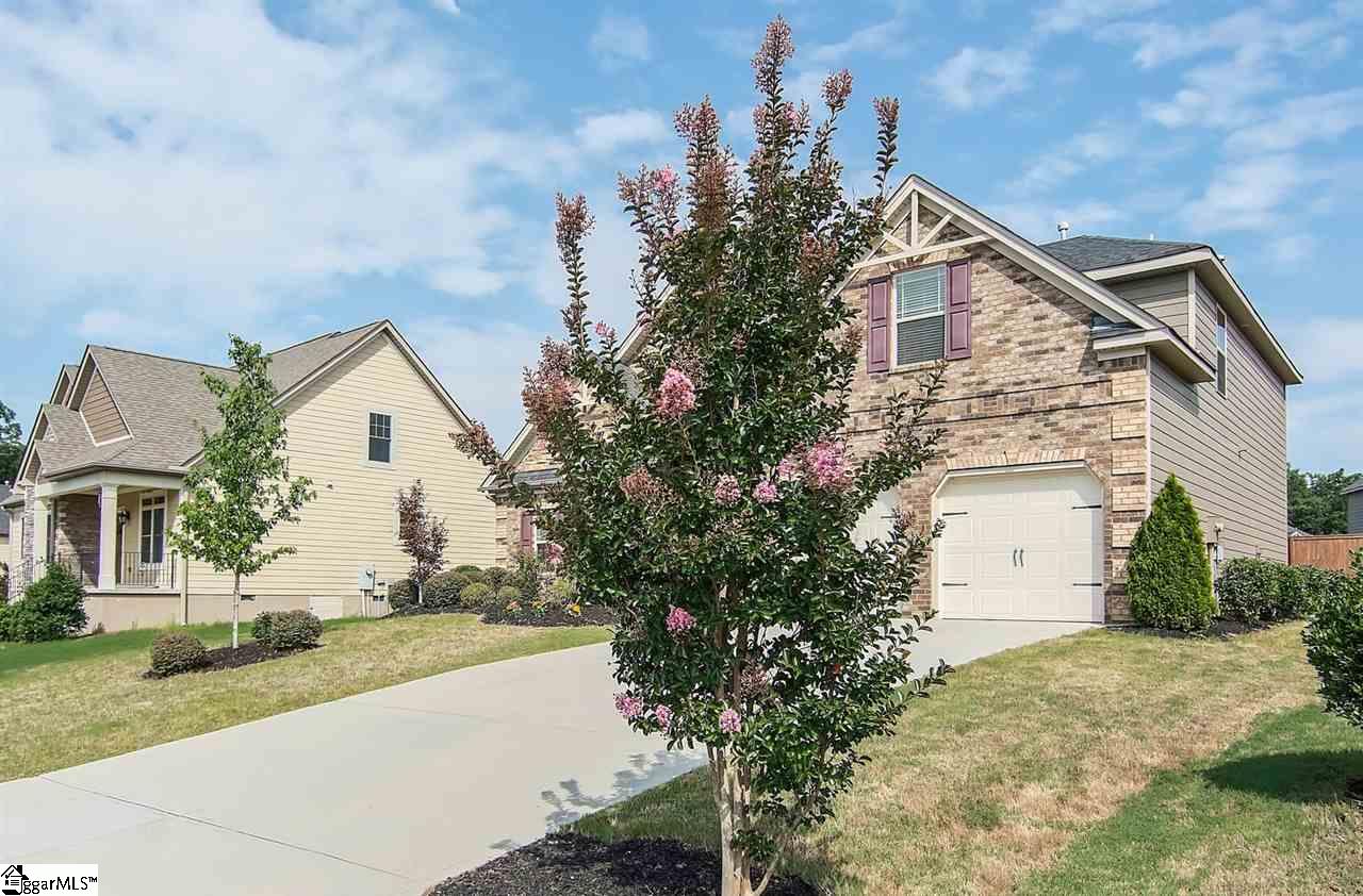 558 Horton Grove Road Greer, SC 29651 - Photo 4 of 36 Gallery Image 4