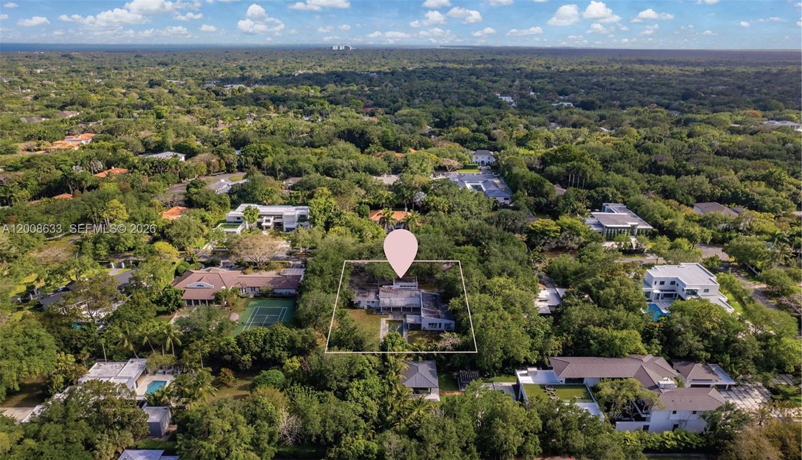 6285 Southwest 98th Street Pinecrest, FL 33156 - Photo 2 of 6