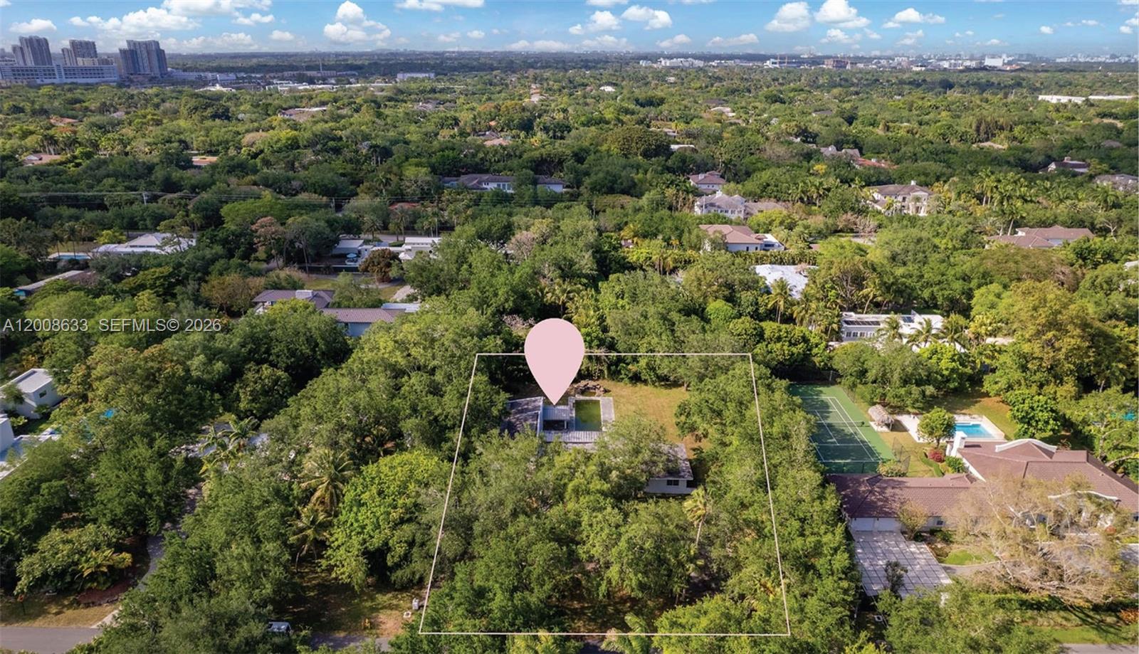 6285 Southwest 98th Street Pinecrest, FL 33156 - Photo 4 of 6