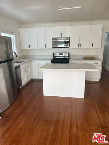 $2,680 | 1511 4th Avenue, Los Angeles, CA 90019