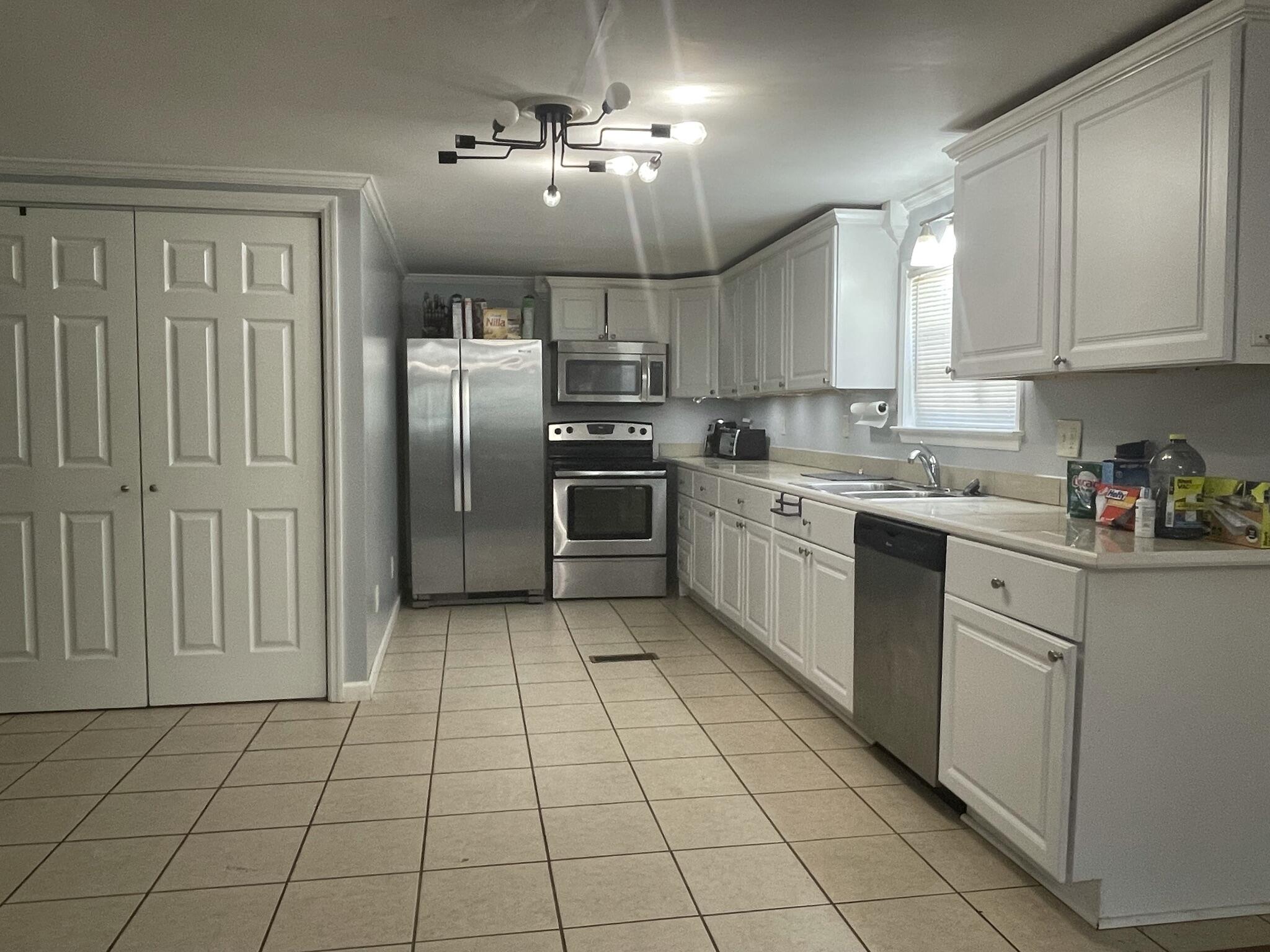 6340 Fairview Road Hixson, TN 37343 - Photo 6 of 17 CC463970-CC35-459A-BAE1-D39BFC148B72