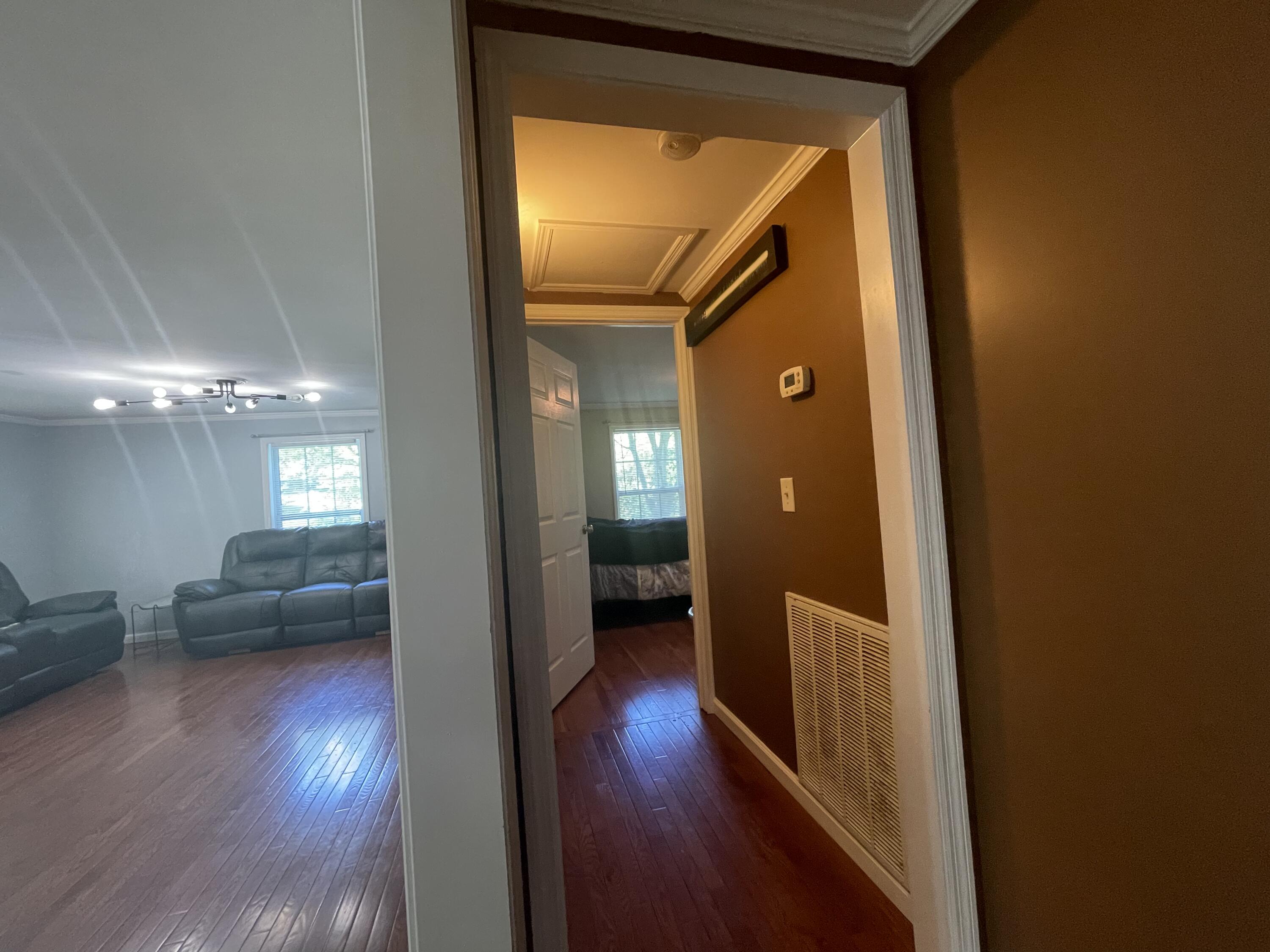 6340 Fairview Road Hixson, TN 37343 - Photo 7 of 17 9DC92D2A-F537-4B5B-8124-42EE9DFE1A34