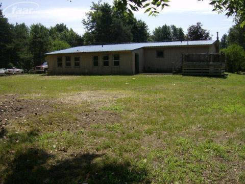 3364 West Gilford Road Caro, MI 48723 - Photo 5 of 16 20131555-4.JPG