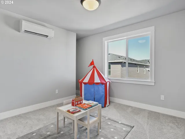 $424,500 | 3674 Southwest Sandlewood Lane, Gresham, OR 97080