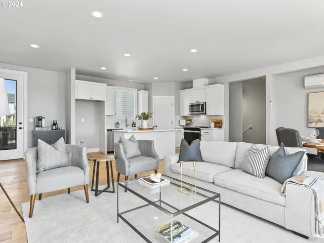 $424,500 | 3674 Southwest Sandlewood Lane, Gresham, OR 97080