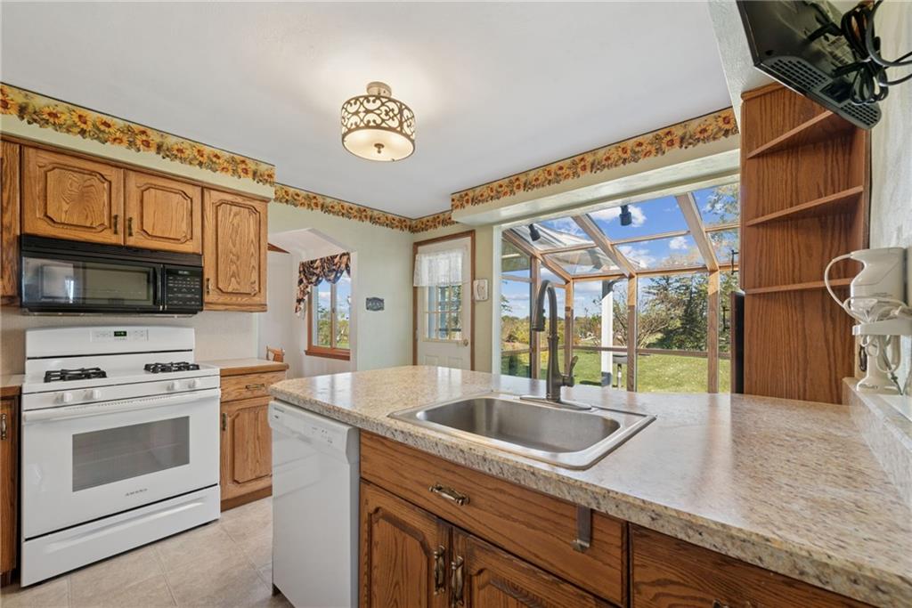 1268 Richard Road North Huntingdon, PA 15642 - Photo 11 of 32