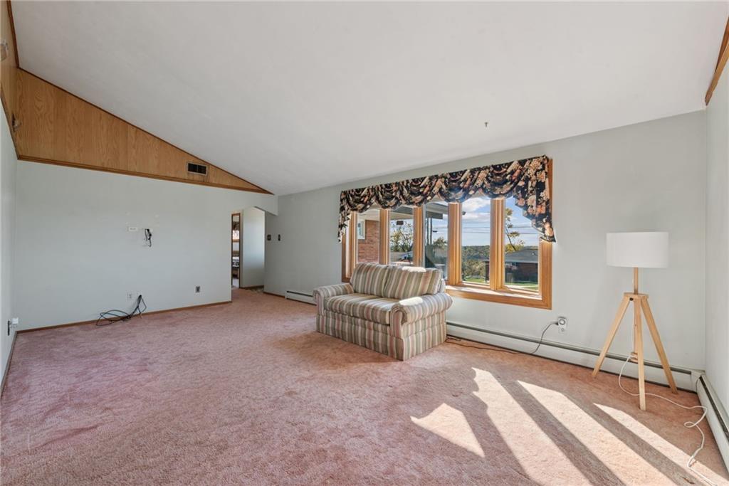 1268 Richard Road North Huntingdon, PA 15642 - Photo 3 of 32