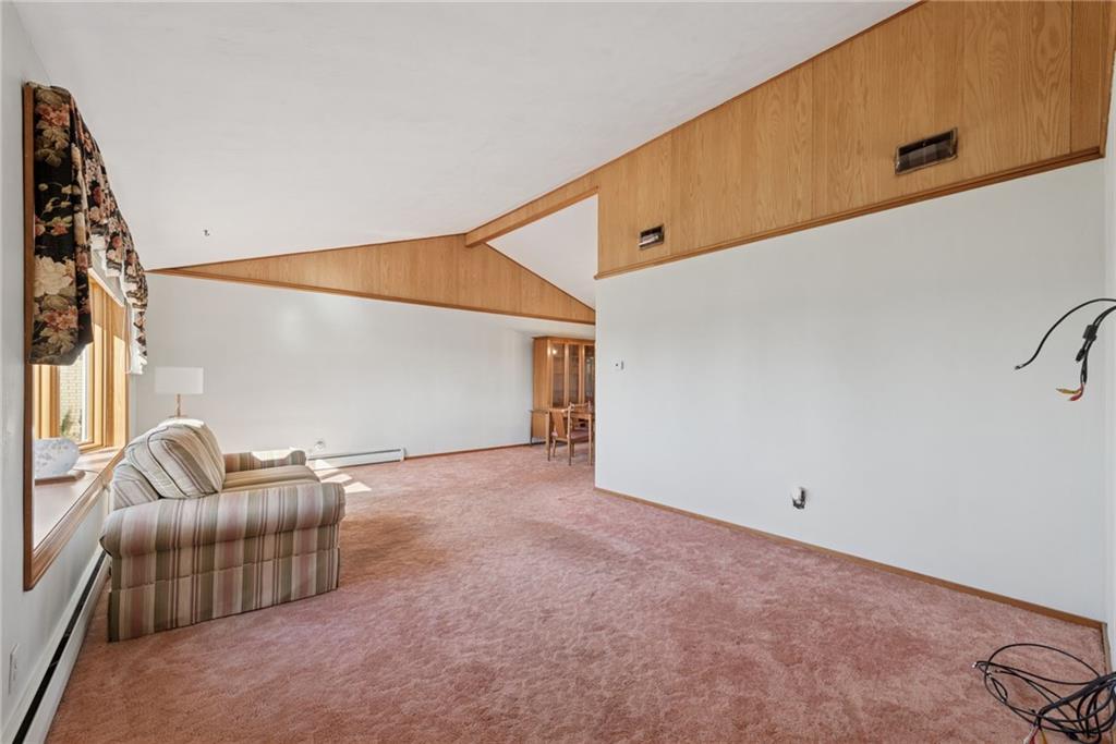 1268 Richard Road North Huntingdon, PA 15642 - Photo 4 of 32