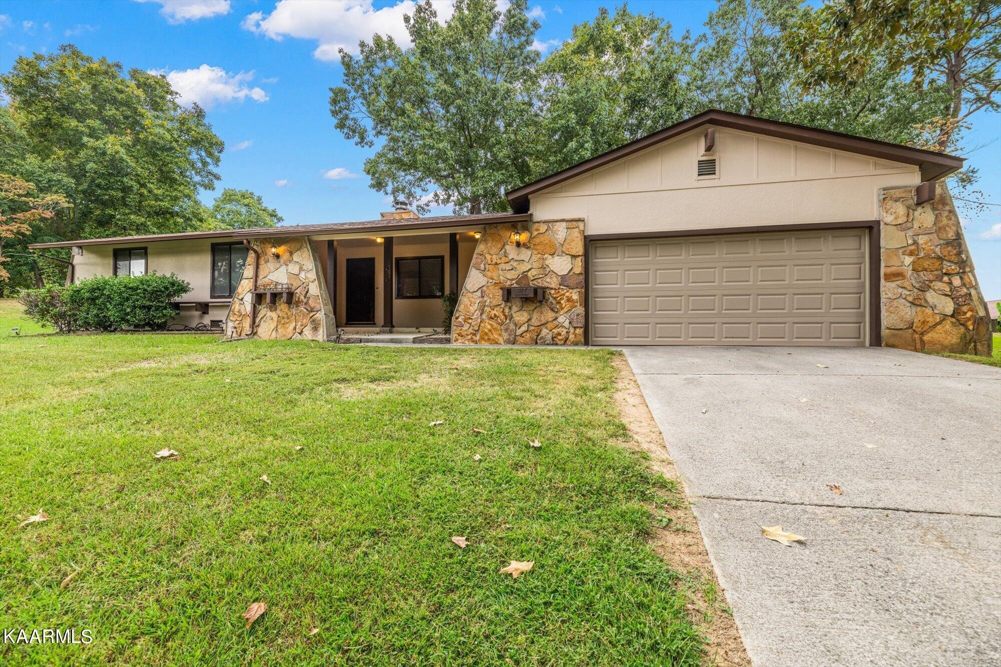 317 Gardner Road Powell, TN 37849 - Photo 1 of 19 Gallery Image 1