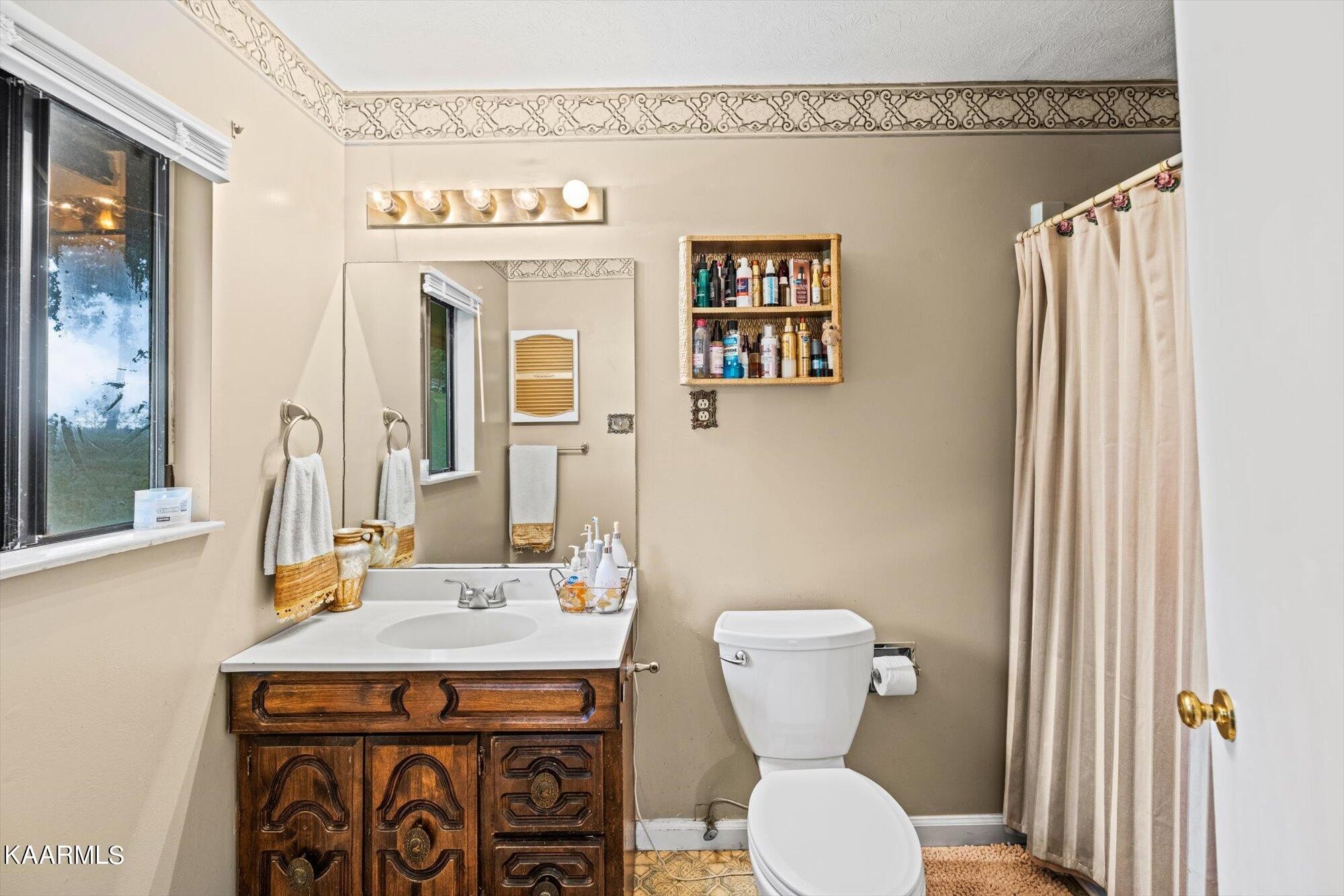 317 Gardner Road Powell, TN 37849 - Photo 16 of 19 Gallery Image 16