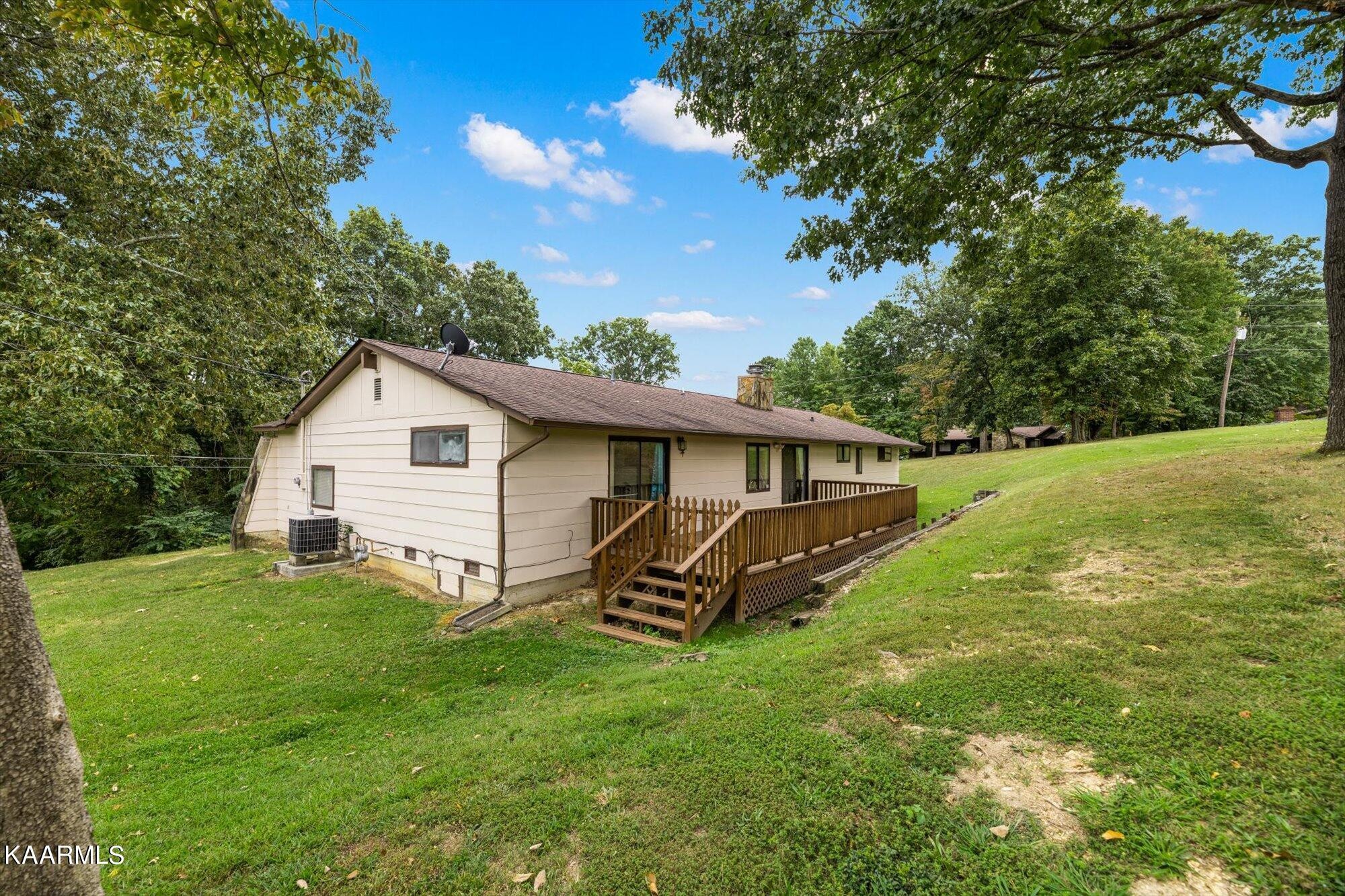 317 Gardner Road Powell, TN 37849 - Photo 3 of 19 Gallery Image 3