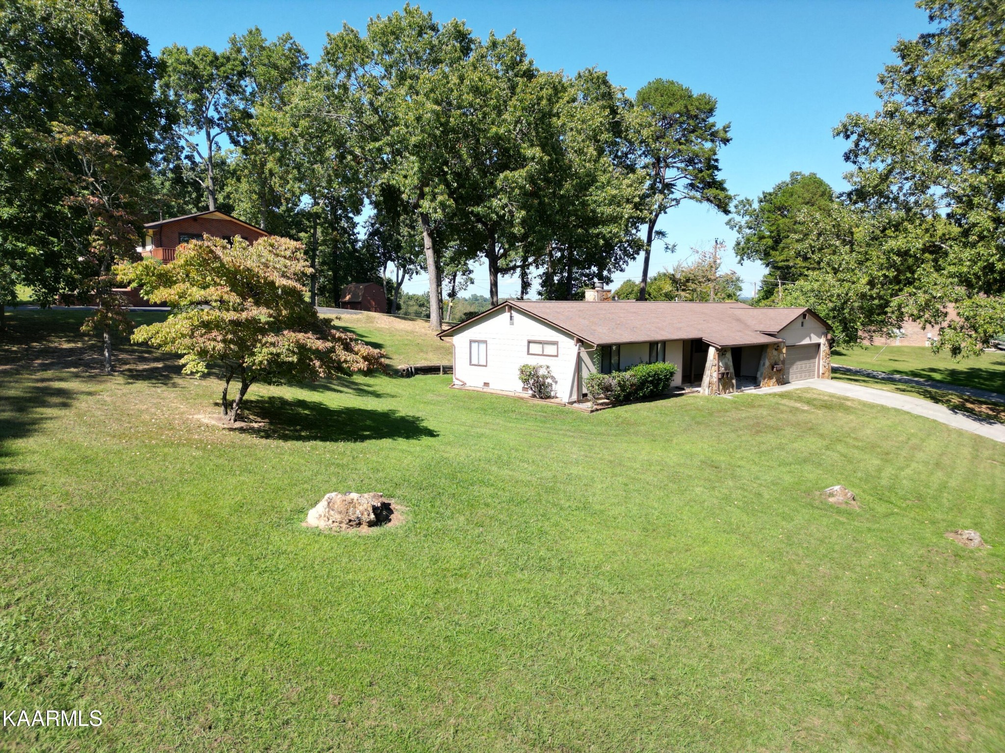 317 Gardner Road Powell, TN 37849 - Photo 4 of 19 Gallery Image 4