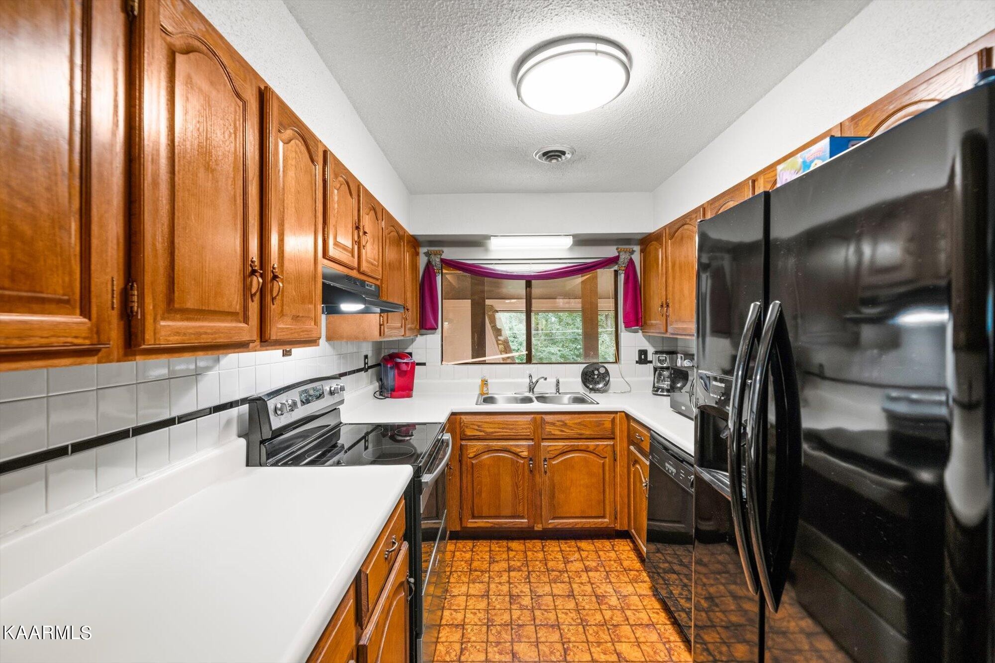 317 Gardner Road Powell, TN 37849 - Photo 10 of 19 Gallery Image 10