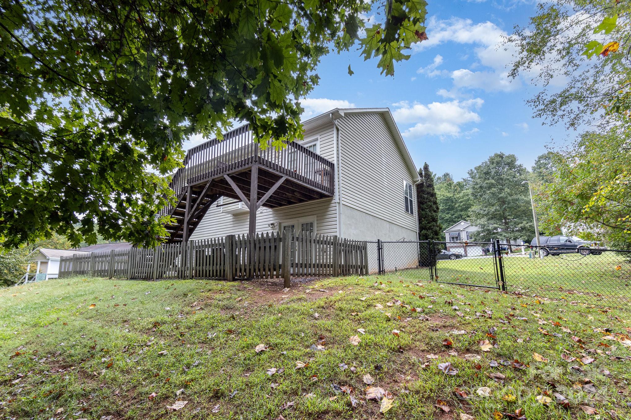 162 Rapids Run Morganton, NC 28655 - Photo 29 of 31 Gallery Image 29