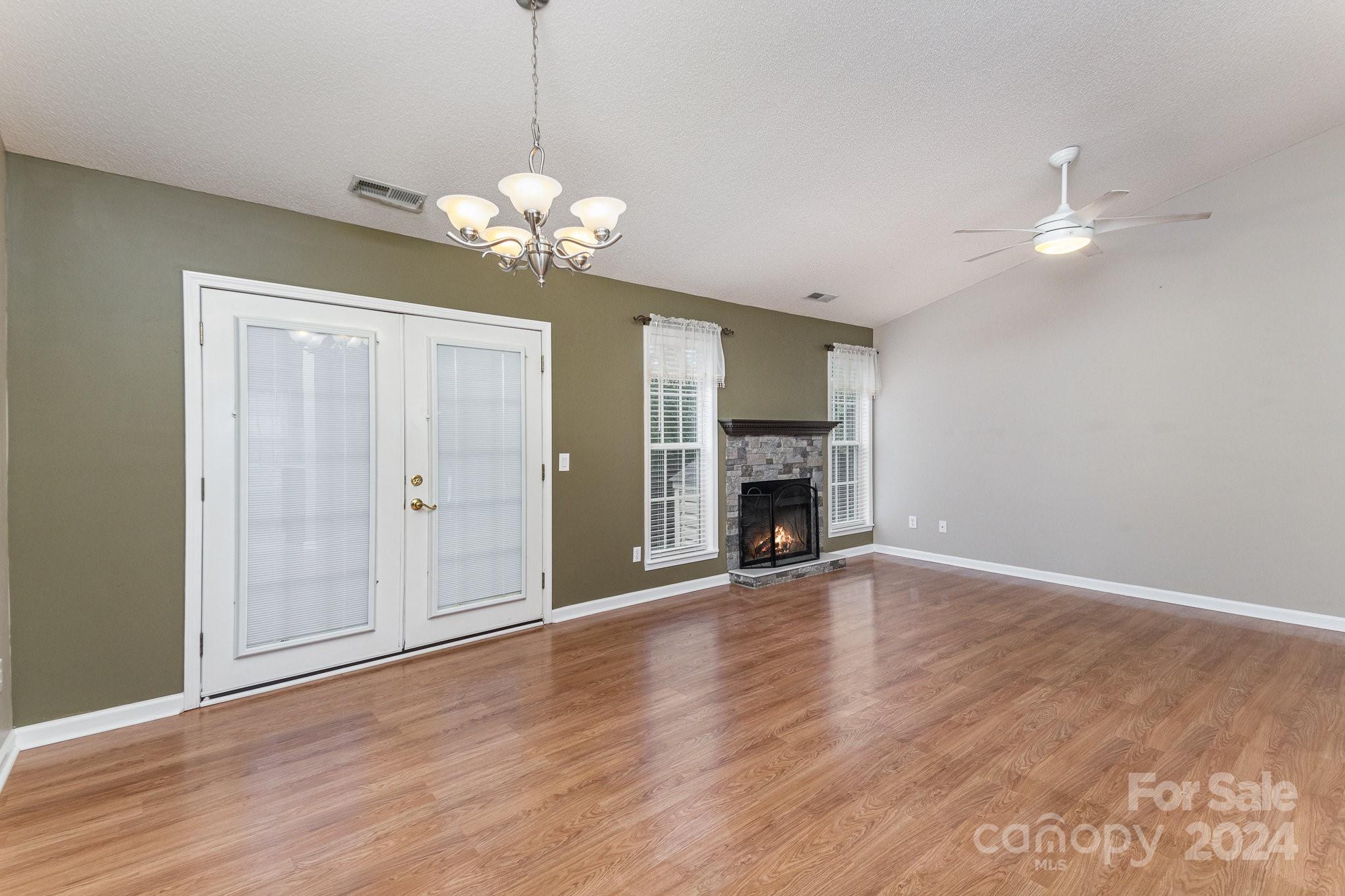 162 Rapids Run Morganton, NC 28655 - Photo 5 of 31 Gallery Image 5