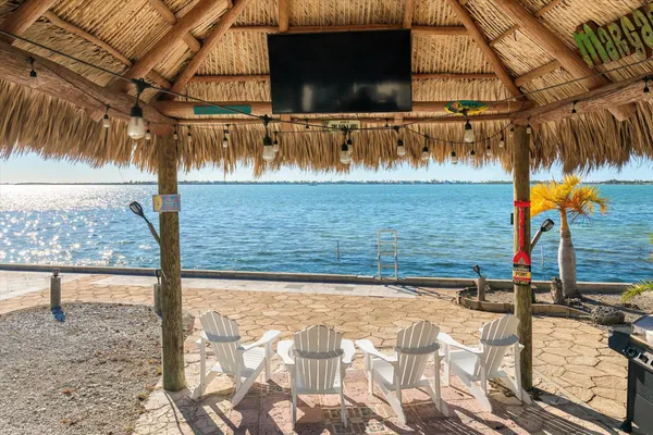 $2,900,000 | 29581 Richard Road, Big Pine Key, FL 33043