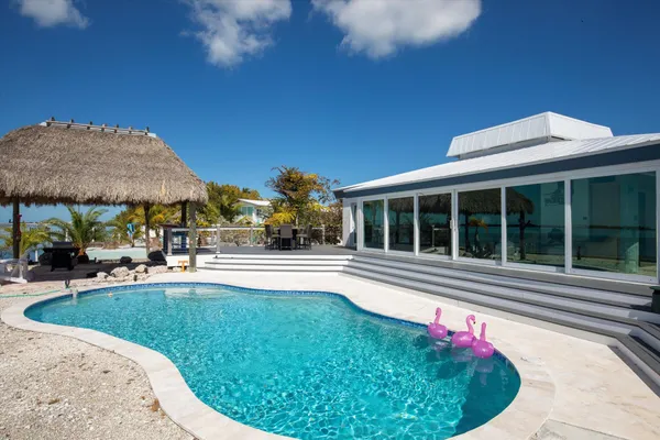 $2,900,000 | 29581 Richard Road, Big Pine Key, FL 33043