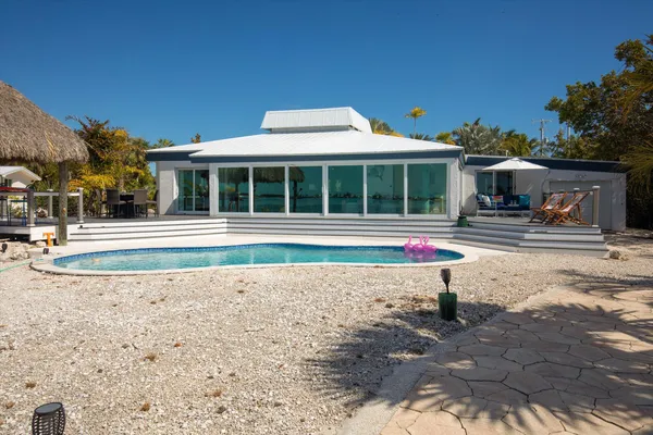 $2,900,000 | 29581 Richard Road, Big Pine Key, FL 33043