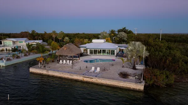 $2,900,000 | 29581 Richard Road, Big Pine Key, FL 33043