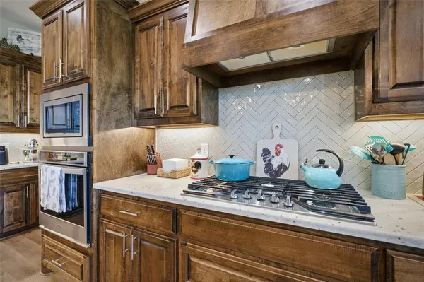 $575,000 | 1065 Old Highway, Howe, TX 75459