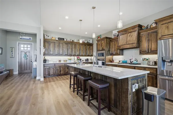 $575,000 | 1065 Old Highway, Howe, TX 75459