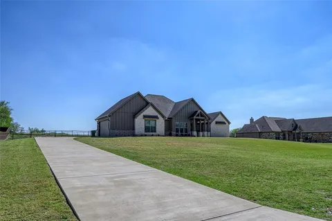 $575,000 | 1065 Old Highway, Howe, TX 75459