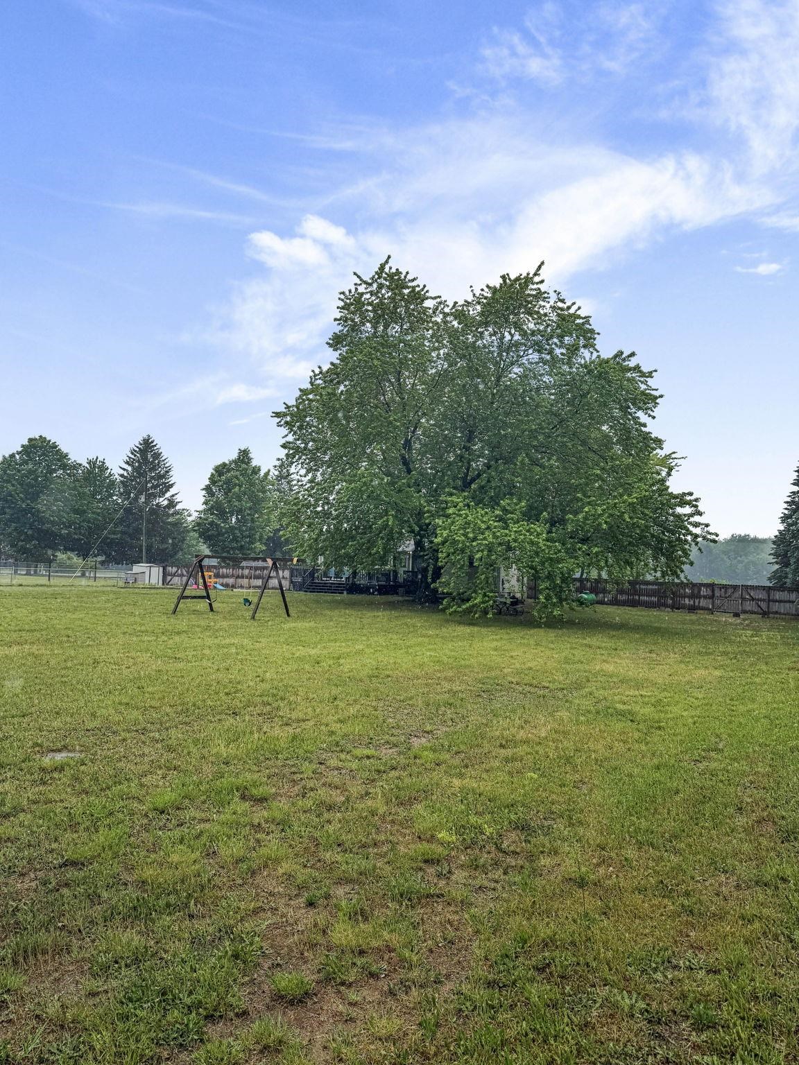 4535 Norton Road Grawn, MI 49637 - Photo 12 of 37