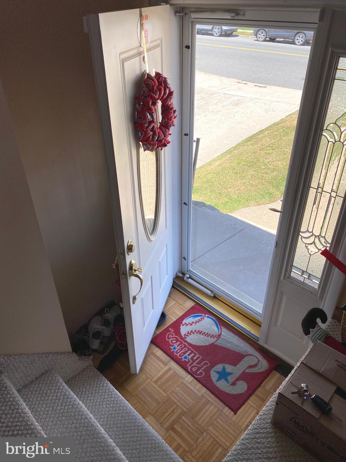 12725 Medford Road Philadelphia, PA 19154 - Photo 3 of 21 FOYER ENTRANCE