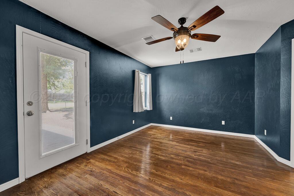 4108 Winchester Road Amarillo, TX 79102 - Photo 12 of 24 master bedroom 1
