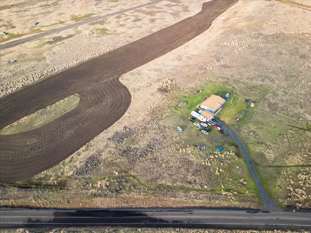 $425,000 | 261 Hardy Road, Lamont, WA 99017