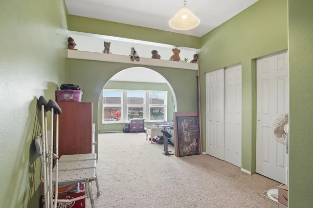 $425,000 | 261 Hardy Road, Lamont, WA 99017