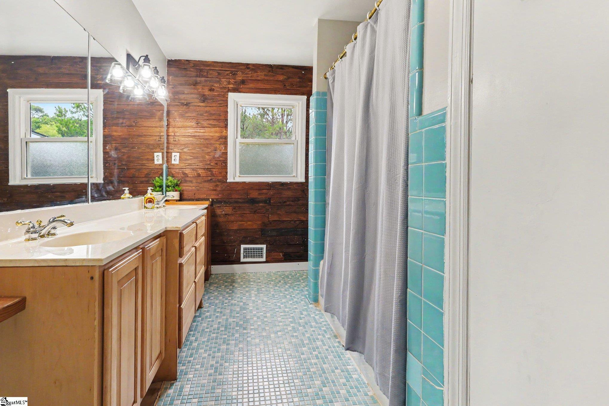 440 Bowen Road Anderson, SC 29621 - Photo 21 of 32